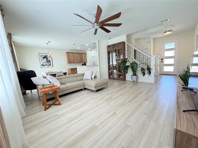 17532 QUEENSLAND STREET, Land O Lakes, FL 34638