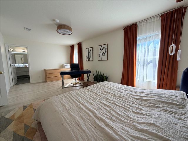 17532 QUEENSLAND STREET, Land O Lakes, FL 34638