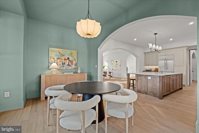 14 W BELLEFONTE AVE, Alexandria, VA 22301