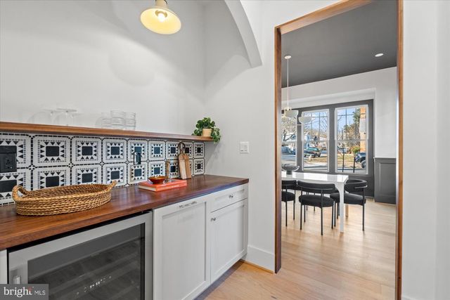 14 W BELLEFONTE AVE, Alexandria, VA 22301