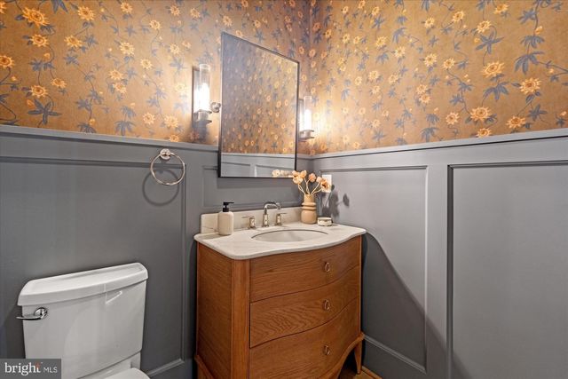 14 W BELLEFONTE AVE, Alexandria, VA 22301