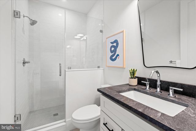 14 W BELLEFONTE AVE, Alexandria, VA 22301