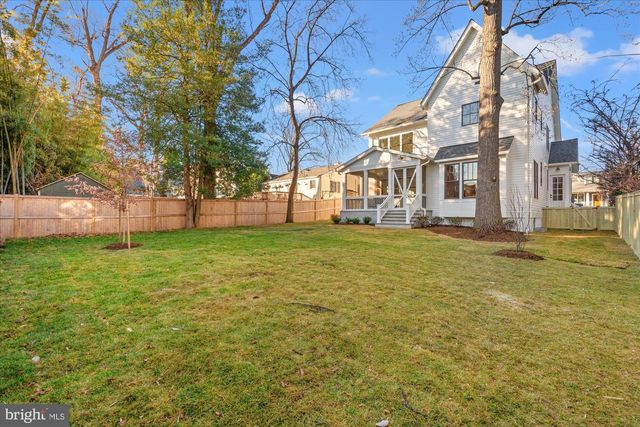 14 W BELLEFONTE AVE, Alexandria, VA 22301