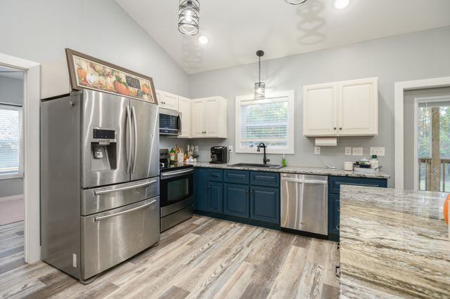 838 Old West Point Rd, Smithville, TN 37166