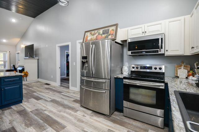 838 Old West Point Rd, Smithville, TN 37166