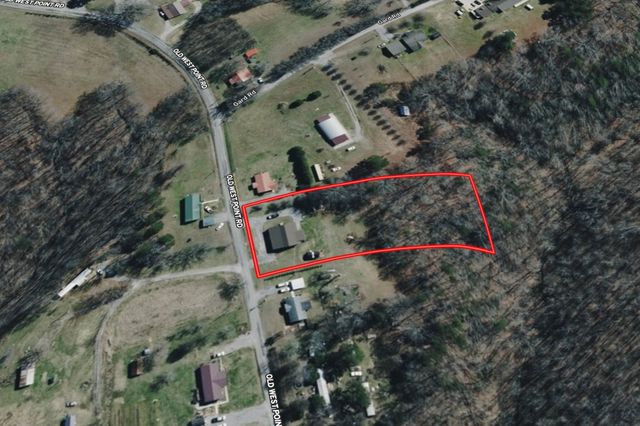 838 Old West Point Rd, Smithville, TN 37166