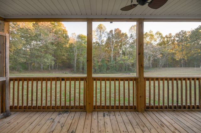 838 Old West Point Rd, Smithville, TN 37166