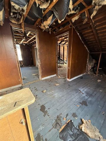 15379 Woodingham Drive, Detroit, MI 48238