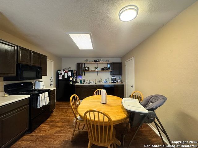 6658 Eastern Clouds, Converse, TX 78109