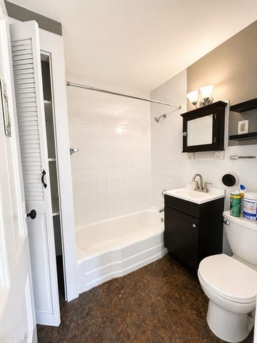 9 Portland Street 2, Lynn, MA 01902