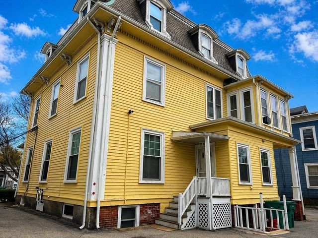 9 Portland Street 2, Lynn, MA 01902