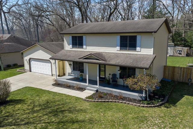 68600 Christiana Lake Road, Edwardsburg, MI 49112
