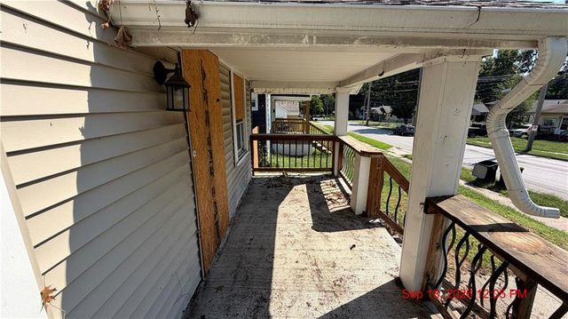 2104 E 59th Street, Kansas City, MO 64130