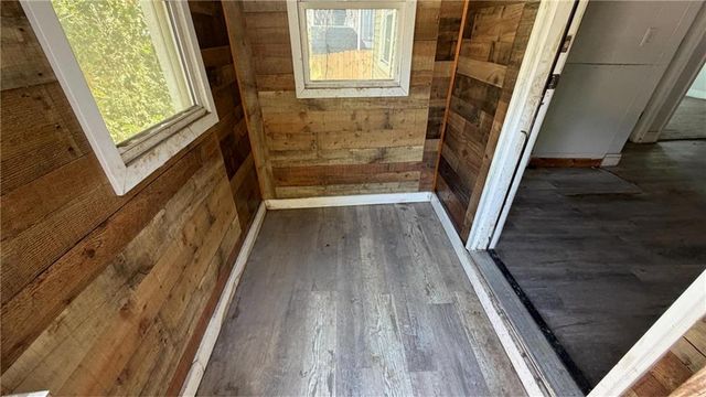 2104 E 59th Street, Kansas City, MO 64130