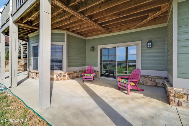 1201 Bridle Tr, Spencer, TN 38585