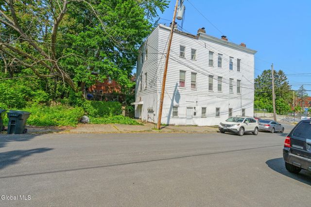 68 Vliet Street, Cohoes, NY 12047