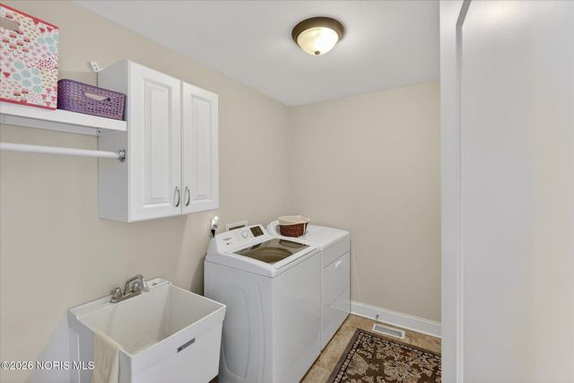 7741 Indian Town Road, Maumee, OH 43537