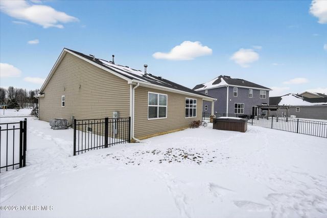 7741 Indian Town Road, Maumee, OH 43537