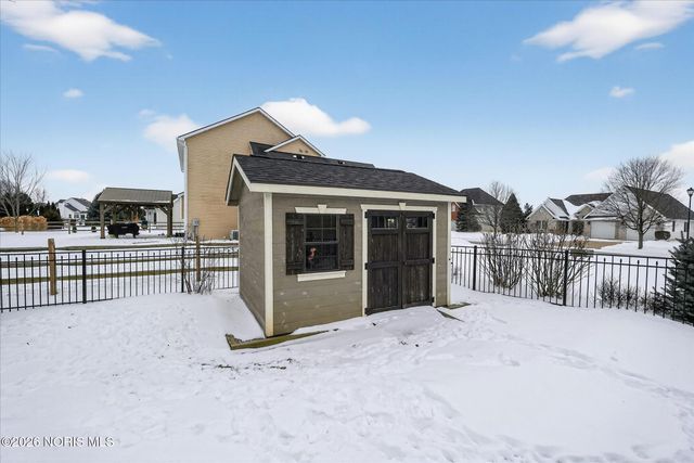 7741 Indian Town Road, Maumee, OH 43537