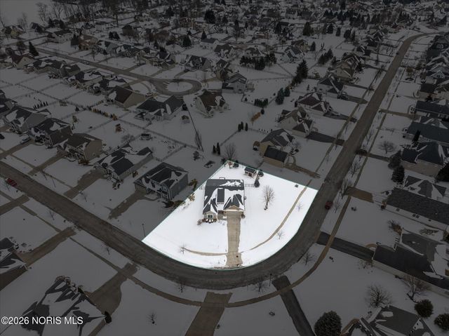 7741 Indian Town Road, Maumee, OH 43537