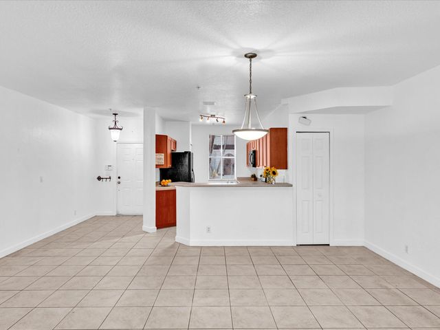 513 Bayfront Drive, Boynton Beach, FL 33435