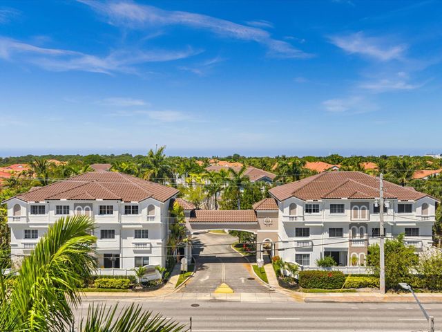 513 Bayfront Drive, Boynton Beach, FL 33435