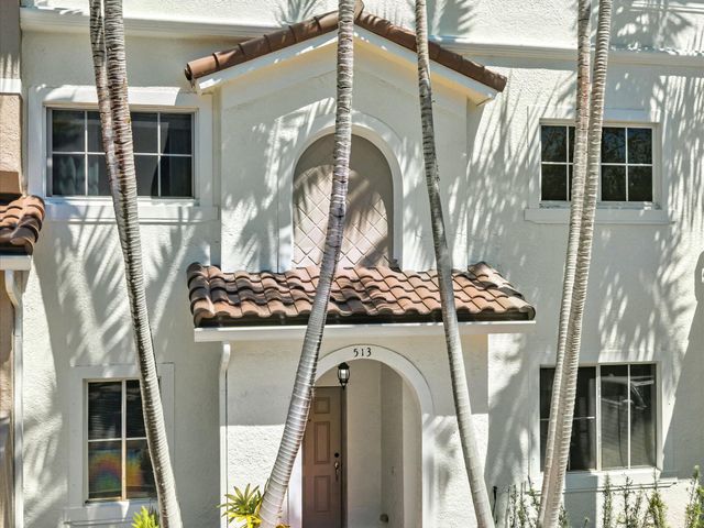 513 Bayfront Drive, Boynton Beach, FL 33435
