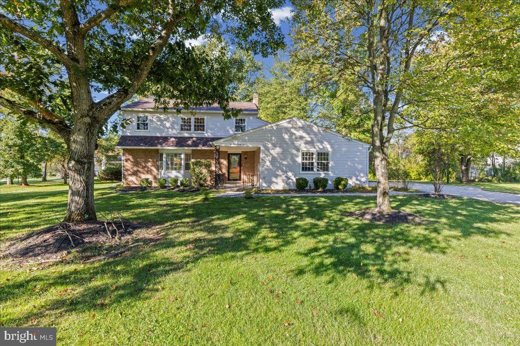 1421 WHITWOOD DR, BLUE BELL, PA 19422 — photo 2
