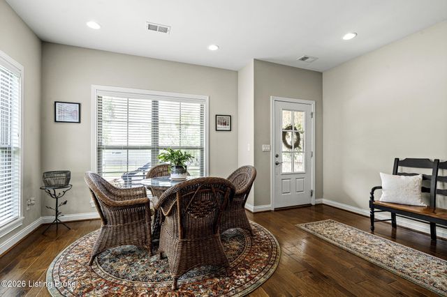 842 Artisan Pkwy, La Grange, KY 40031