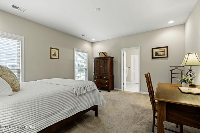 842 Artisan Pkwy, La Grange, KY 40031