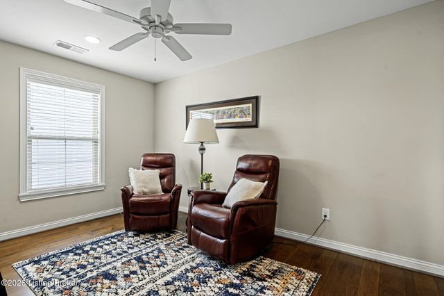 842 Artisan Pkwy, La Grange, KY 40031