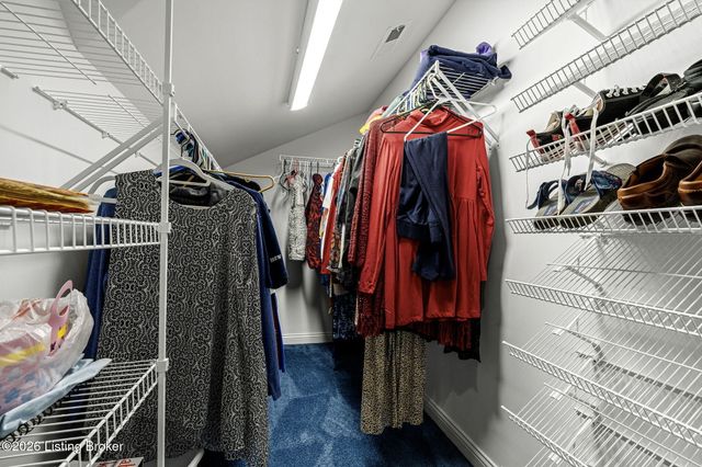 842 Artisan Pkwy, La Grange, KY 40031