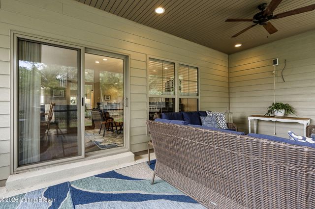 842 Artisan Pkwy, La Grange, KY 40031