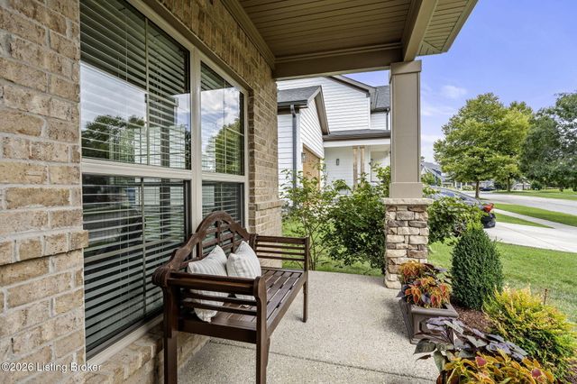 842 Artisan Pkwy, La Grange, KY 40031