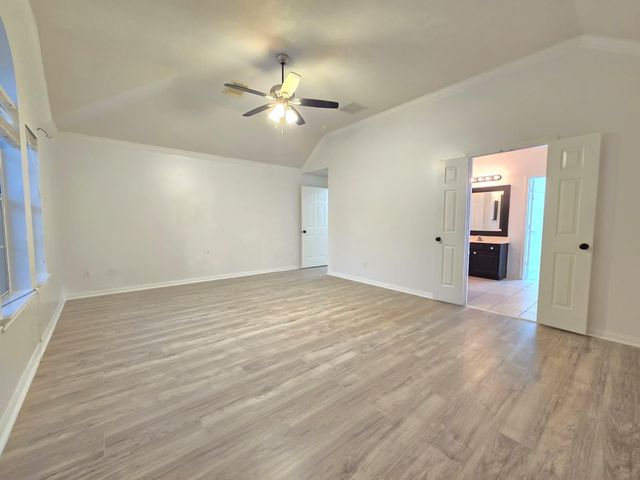 6007 Bassetdale Lane, Houston, TX 77084