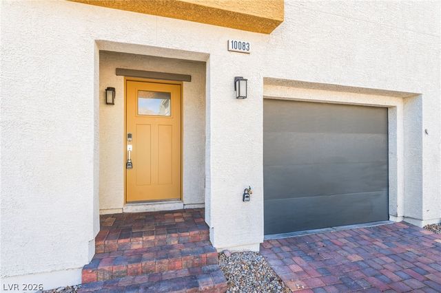 10083 Vibrant Moon Avenue, Las Vegas, NV 89129