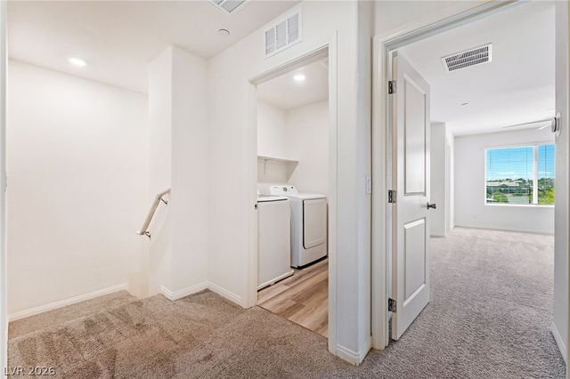 10083 Vibrant Moon Avenue, Las Vegas, NV 89129