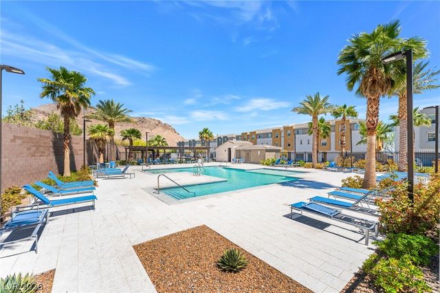 10083 Vibrant Moon Avenue, Las Vegas, NV 89129