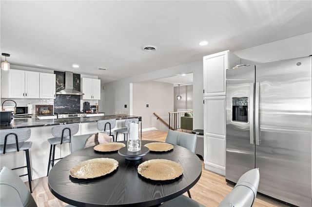 6 Flanders Street, Johnston, RI 02919