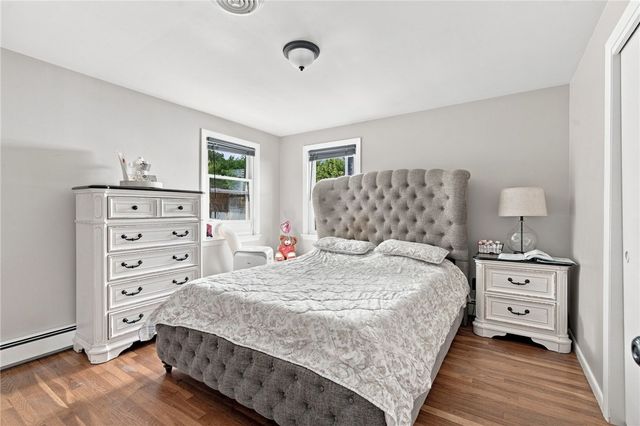 6 Flanders Street, Johnston, RI 02919