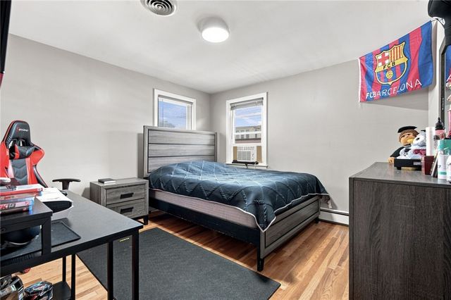 6 Flanders Street, Johnston, RI 02919