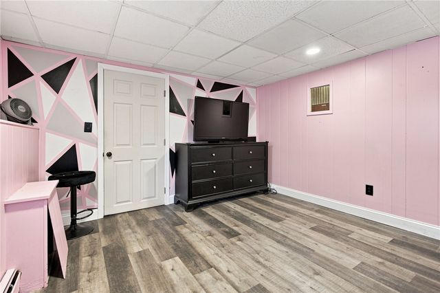6 Flanders Street, Johnston, RI 02919