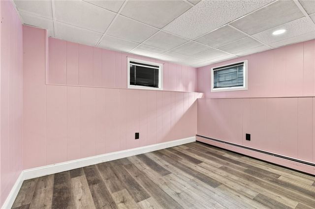 6 Flanders Street, Johnston, RI 02919