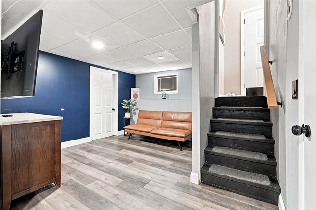 6 Flanders Street, Johnston, RI 02919