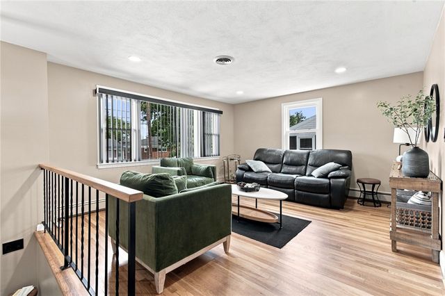 6 Flanders Street, Johnston, RI 02919