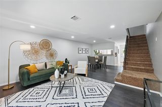 19 Abbey Road, Euless, TX 76039