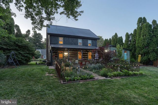 428 W MAIN AVE, Myerstown, PA 17067