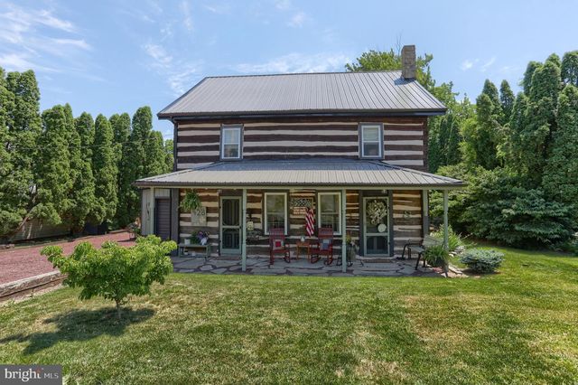 428 W MAIN AVE, Myerstown, PA 17067