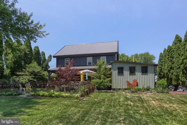 428 W MAIN AVE, Myerstown, PA 17067