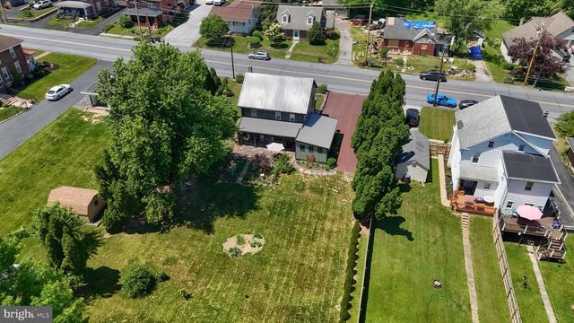 428 W MAIN AVE, Myerstown, PA 17067